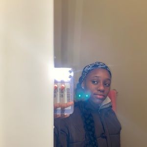 Meet your Posher, Cece